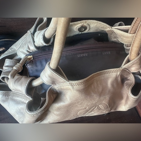 LOEWE Handbag Nappa Aire Leather Gold - Picture 8 of 16